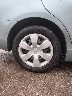 J&R AUTO REPAIR & TIRES LLC