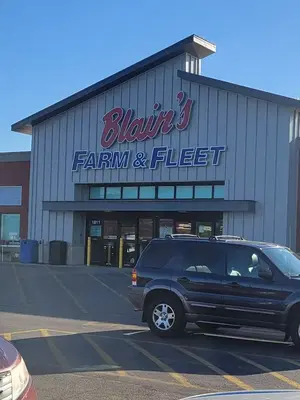 Blain's Farm & Fleet Tires and Auto Service Center - Bourbonnais, IL