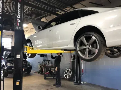 Real Autohaus Automotive - Westmont