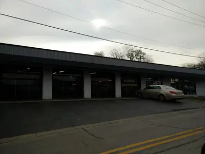 V & R Tire & Alignment Specialists Inc
