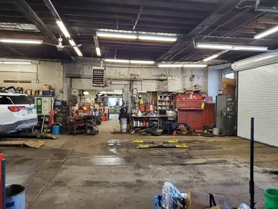 McClure's Garage & Towing