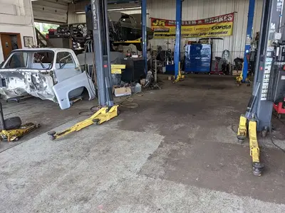 JR Muffler & Brakes