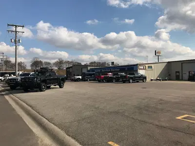 Dan's Service Center