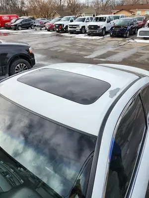 Olathe Ford Lincoln Body Shop