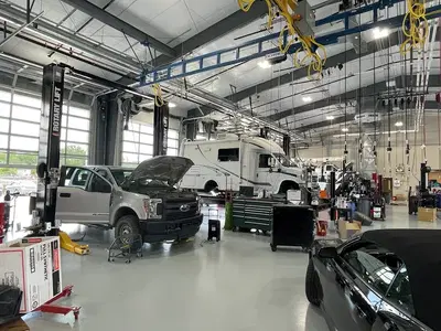 Laird Noller Truck & RV Service Center