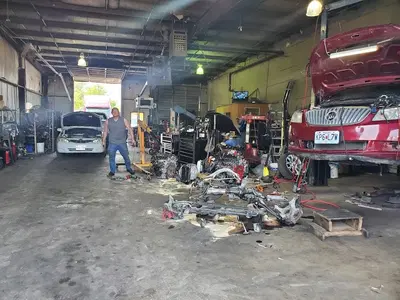 Advance Auto & Truck repair