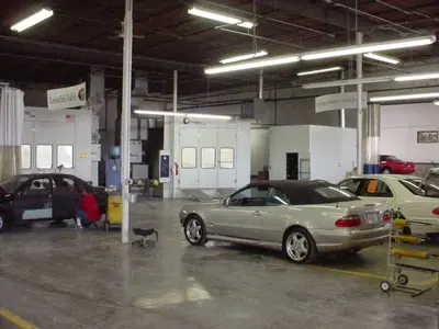 Kentucky Collision Center - South Broadway