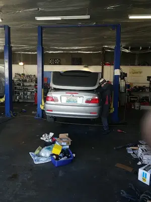MotorMen Auto Service & Body Center