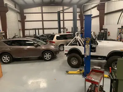 Bourque's Automotive & Tire