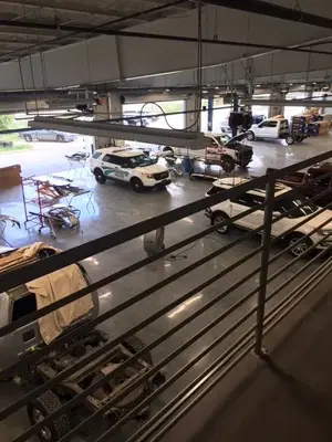 Lamarque Collision Center