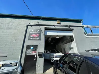 Lofa Auto Body