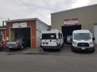 AUTO PALACE LLC
