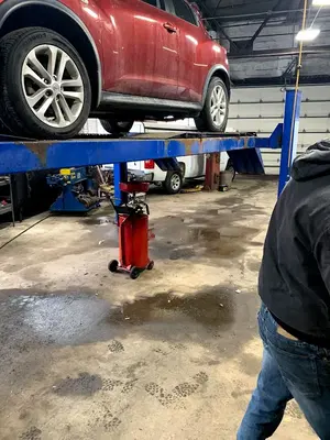 KMOTORS CENTER LLC