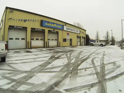 Dartmouth Tire