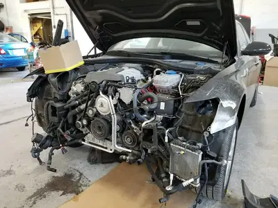 Paul's Auto Body