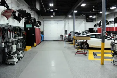 Simons Auto Body - Auto Body Repair & Paint Shop