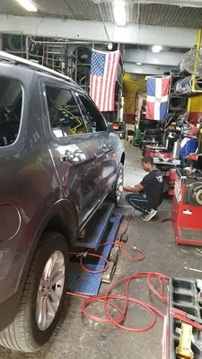 Tenares Tire Services
