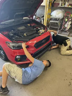 Medeiros Auto Body & Sales