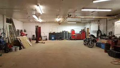 Paul's Automotive