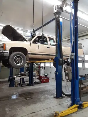 Bill & Earl's Auto Services Center