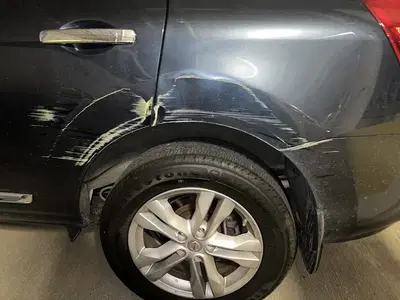 Benjamin's Auto Body