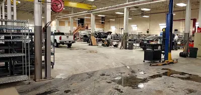 Auto Body Service Centers
