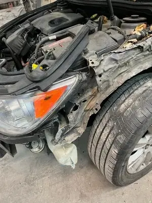 Yaldoo Auto Body Inc