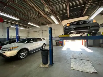 The Brothers Auto Center