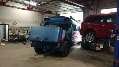 Louie's Auto & Truck Service