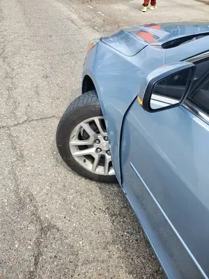 CHET'S AUTO SERVICE