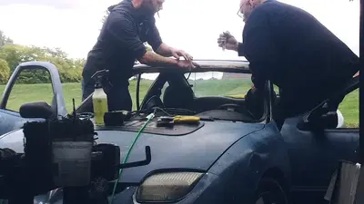Dave's Auto Glass