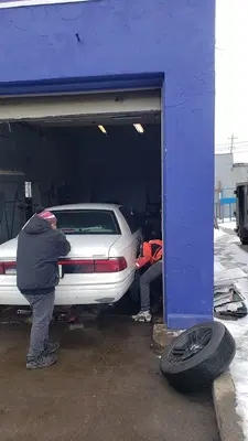 Los Pepes Tire Shop, LLC