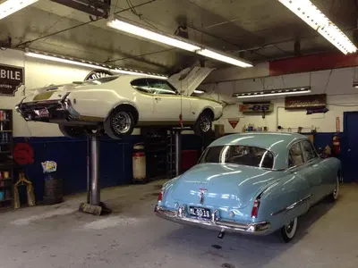 Badgley's Garage
