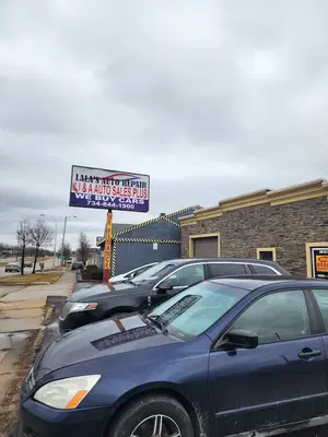 LALA'S AUTO REPAIR