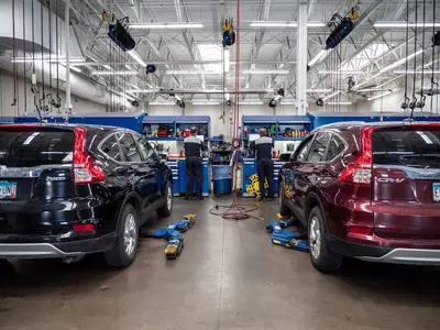 Luther Brookdale Honda Service Department