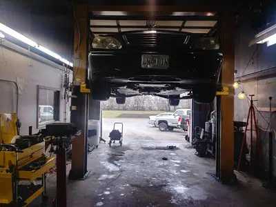 J R's Garage Inc