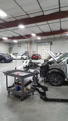 R & K Auto Body