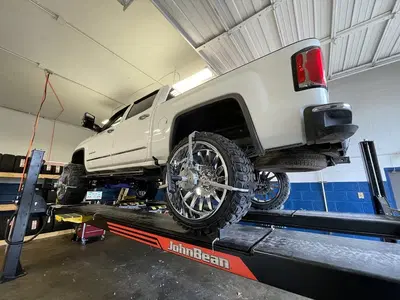 Uncle Sam's Tire and Auto