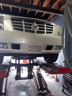 305 Auto & Tire Service Trailer Repair