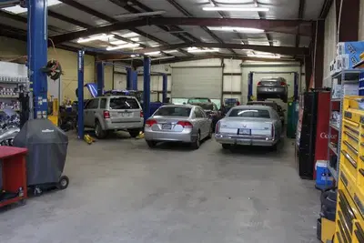 Chucks Automotive