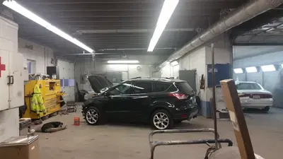Kings Auto Body Co Inc