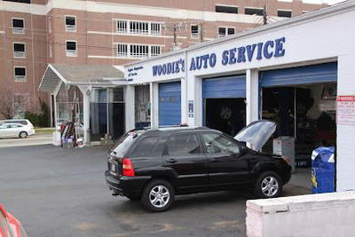 Woodie's Auto Service and Repair Centers