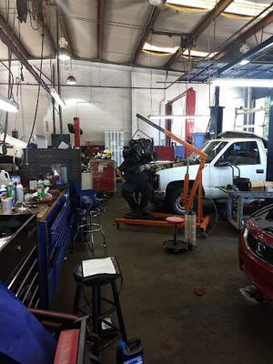 Woodie's Auto Service & Repair Centers