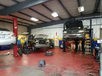Mecias Auto Service & Body Shop LLC