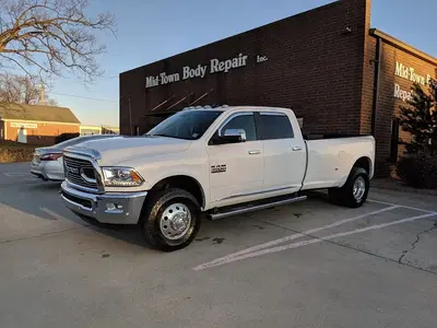 Mid-Town Body Repair Inc