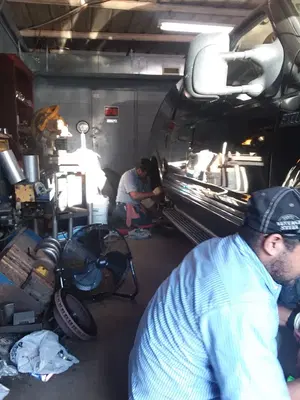 E & J Auto Repair