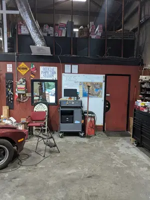 Garzas Auto Garage & Towing