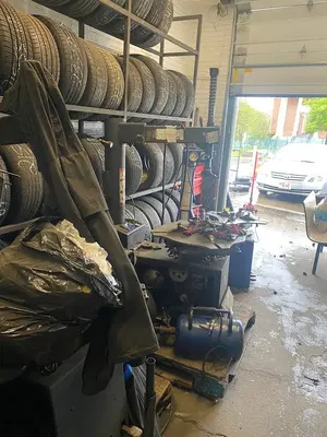 Castro's Used Tires