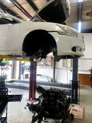 MacQueen Autoworx