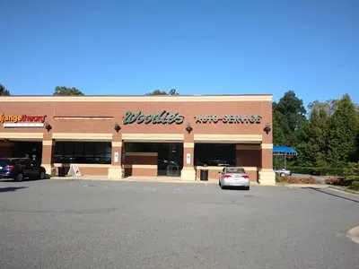 Woodie's Auto Service and Repair Centers